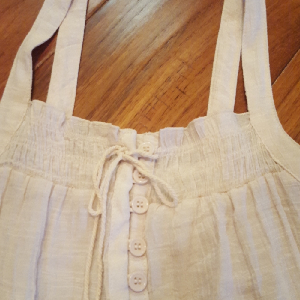 *2 for $10* Charlotte Russe cute top with lace - Picture 3 of 10